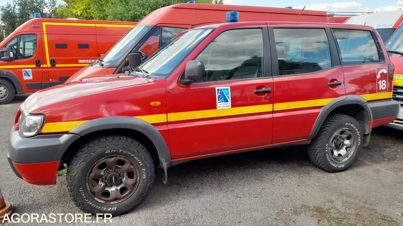 VLHR010 - NISSAN TERRANO - SUV: slika 3 VLHR010 - NISSAN TERRANO - SUV: slika 3