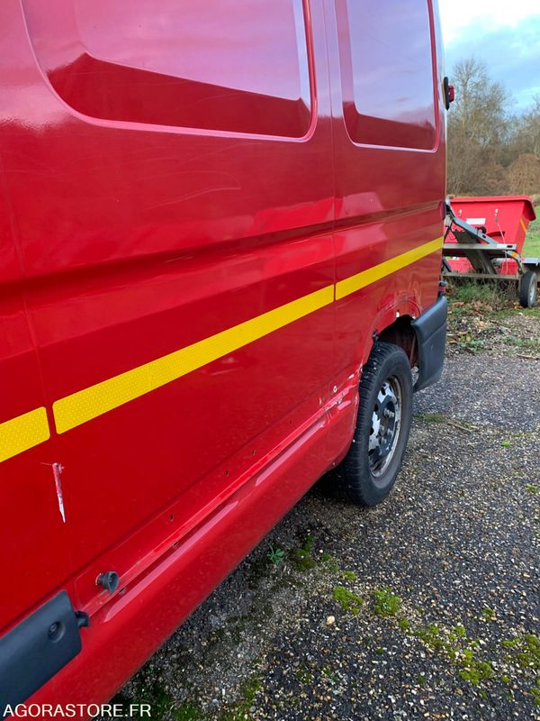 VTU RENAULT MASTER2 4388ZZ76 - Furgon: slika 5 VTU RENAULT MASTER2 4388ZZ76 - Furgon: slika 5