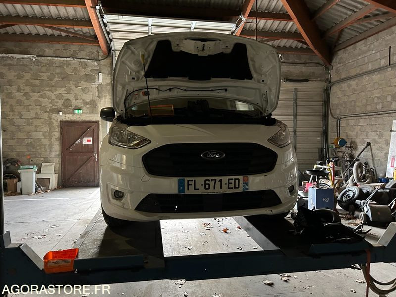 Véhicule utilitaire - Furgon: slika 3 Véhicule utilitaire - Furgon: slika 3