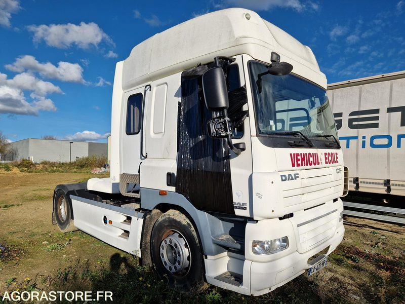 DAF CF 85.360 - 2013 - Vlačilec: slika 3 DAF CF 85.360 - 2013 - Vlačilec: slika 3