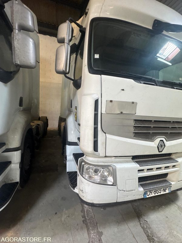 RENAULT PREMIUM 460 - 755 014 KM - 2012 - Vlačilec: slika 2 RENAULT PREMIUM 460 - 755 014 KM - 2012 - Vlačilec: slika 2