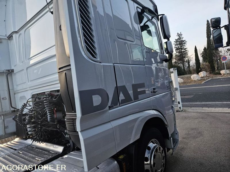 TRACTEUR DAF XF 510 XL - 2016 - 447120km - TRES BON ETAT - Vlačilec: slika 3 TRACTEUR DAF XF 510 XL - 2016 - 447120km - TRES BON ETAT - Vlačilec: slika 3