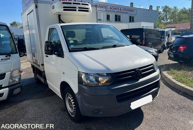 Volkswagen TRANSPORTER 2.0 TDI 140CH FRIGO DBLE COMPARTIMENT - 2013 - 154 000km - Hladilno vozilo: slika 1 Volkswagen TRANSPORTER 2.0 TDI 140CH FRIGO DBLE COMPARTIMENT - 2013 - 154 000km - Hladilno vozilo: slika 1