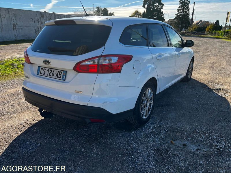 Ford focus 1lecoboost 2013 149000km - Karavan: slika 3 Ford focus 1lecoboost 2013 149000km - Karavan: slika 3