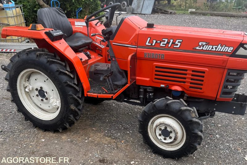 Micro tracteur kubota - Traktor: slika 1 Micro tracteur kubota - Traktor: slika 1