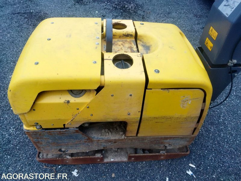 Plaque vibrante atlas copco lh700 - Valjar: slika 2 Plaque vibrante atlas copco lh700 - Valjar: slika 2