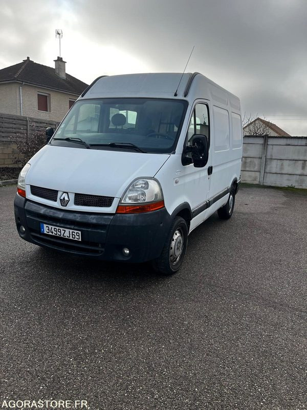 Renault master 2.5 dci 2004 251000km - Furgon: slika 2 Renault master 2.5 dci 2004 251000km - Furgon: slika 2