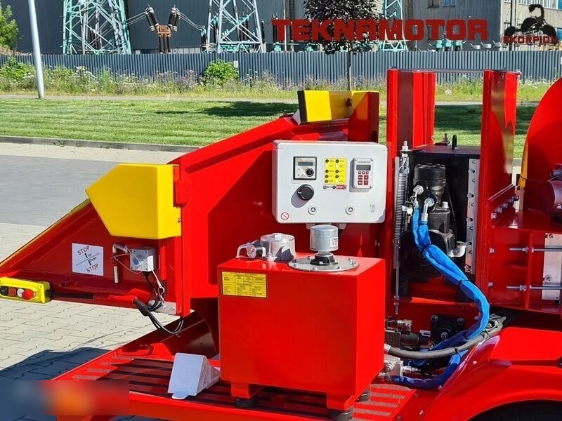 Nov Lesni sekalnik Teknamotor Skorpion 250 SDTG: slika 8 Nov Lesni sekalnik Teknamotor Skorpion 250 SDTG: slika 8