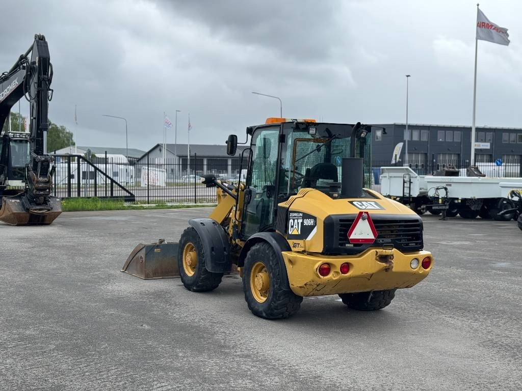 CAT 906 H - Kolesni nakladalec: slika 2 CAT 906 H - Kolesni nakladalec: slika 2