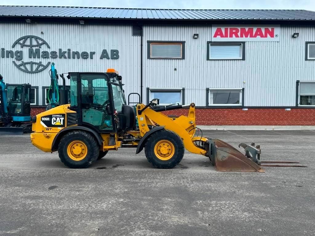 CAT 906 H - Kolesni nakladalec: slika 1 CAT 906 H - Kolesni nakladalec: slika 1