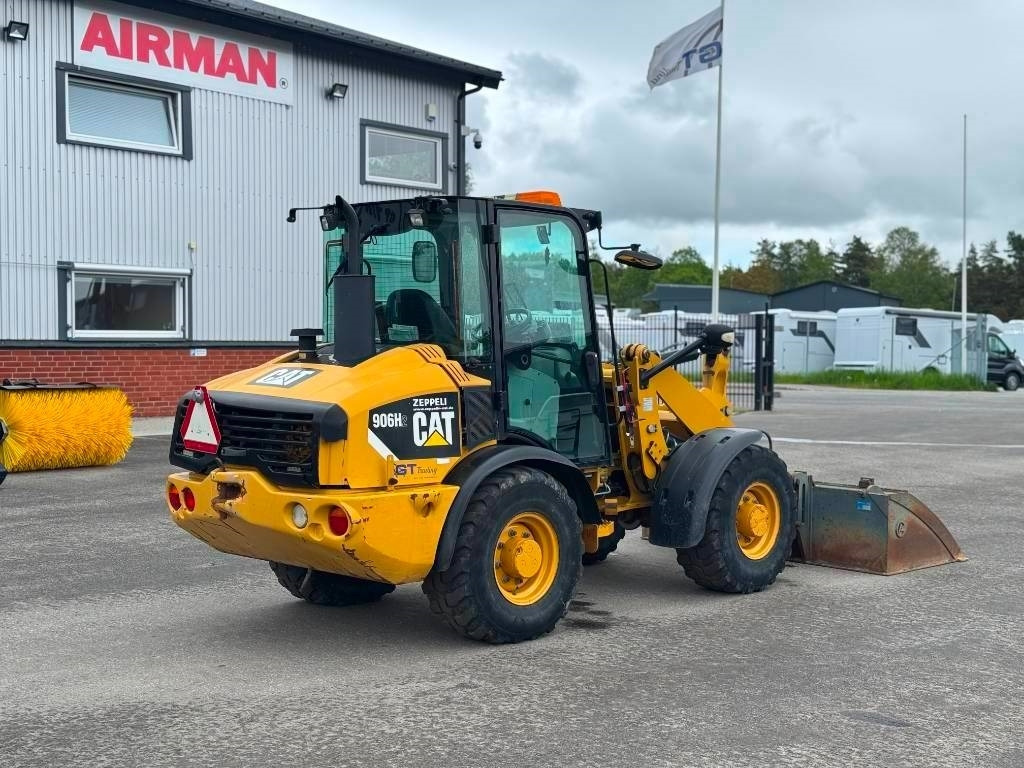 CAT 906 H - Kolesni nakladalec: slika 2 CAT 906 H - Kolesni nakladalec: slika 2