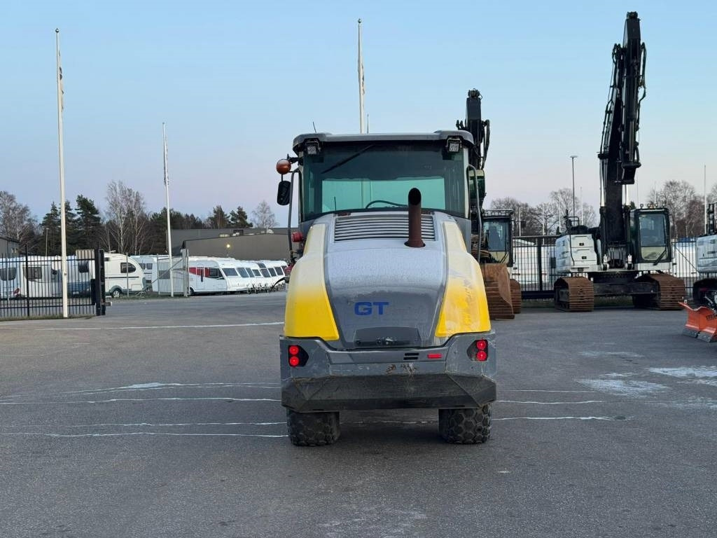 Dynapack CA1500D - Kompaktor: slika 4 Dynapack CA1500D - Kompaktor: slika 4