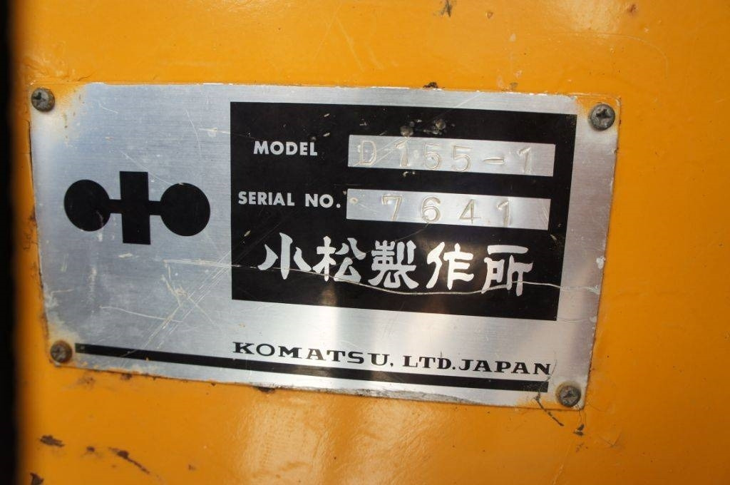 Buldožer Komatsu D155A-1: slika 17