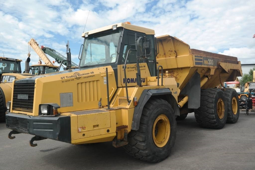 Komatsu HM300-1 - Zglobni demper: slika 4 Komatsu HM300-1 - Zglobni demper: slika 4