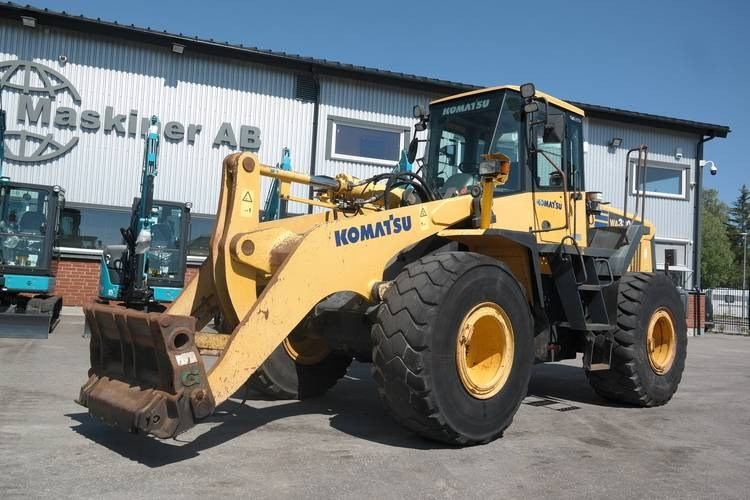Komatsu WA 380-5-H - Kolesni nakladalec: slika 1 Komatsu WA 380-5-H - Kolesni nakladalec: slika 1