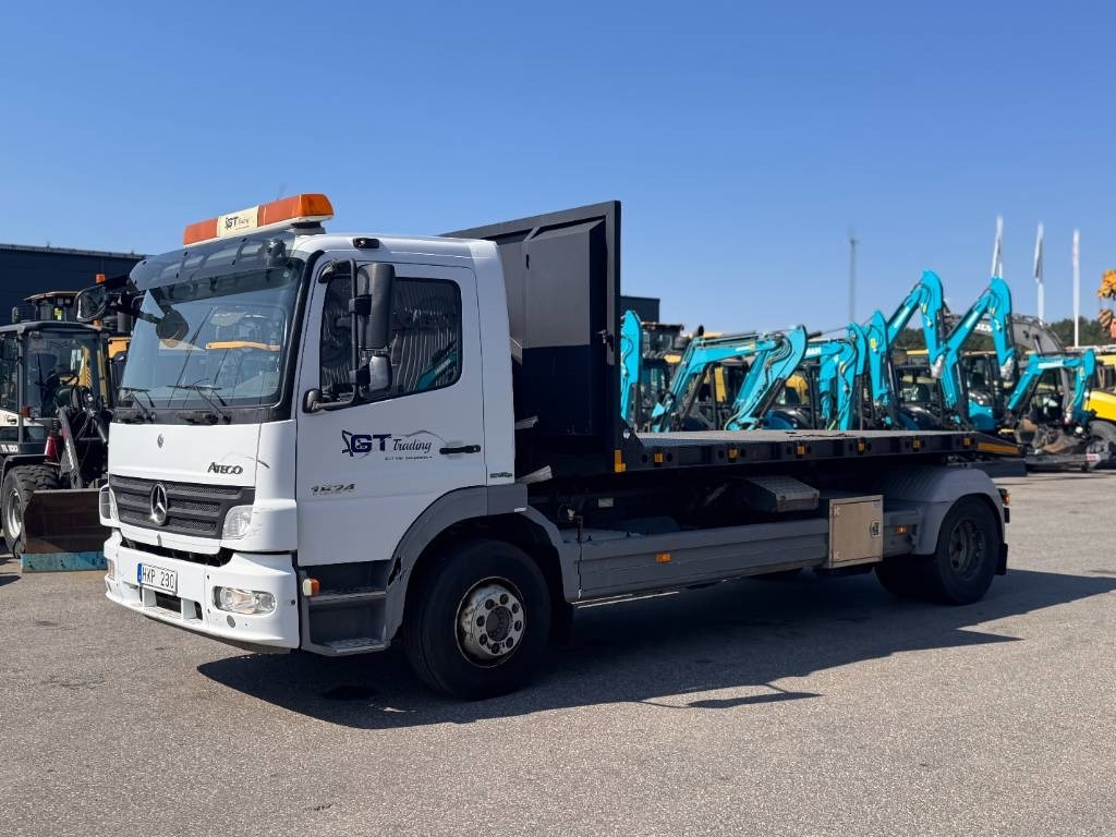 Mercedes-Benz Atego 1524 L 4X2 Växlare Pallift - Tovornjak zabojnik: slika 1 Mercedes-Benz Atego 1524 L 4X2 Växlare Pallift - Tovornjak zabojnik: slika 1