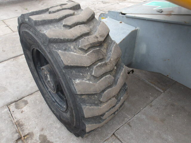 Haulotte HA16SPX 4WD - Zglobna dvižna ploščad: slika 4 Haulotte HA16SPX 4WD - Zglobna dvižna ploščad: slika 4