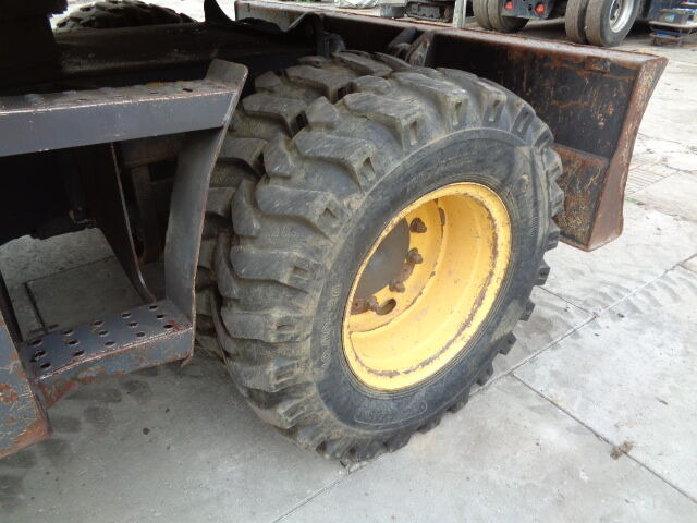 New Holland MH 4.6 - Bager na kolesih: slika 5 New Holland MH 4.6 - Bager na kolesih: slika 5