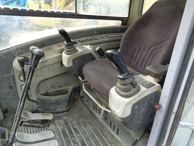 WACKER NEUSON 6003 - Bager goseničar: slika 4 WACKER NEUSON 6003 - Bager goseničar: slika 4