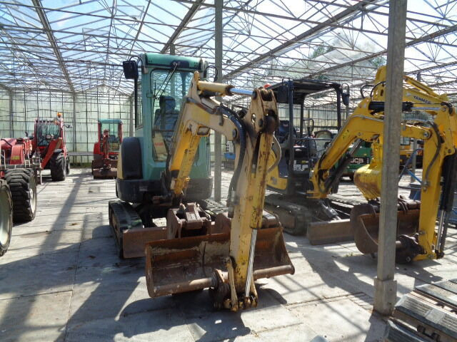 Yanmar VIO25-4 - Mini bager: slika 3 Yanmar VIO25-4 - Mini bager: slika 3