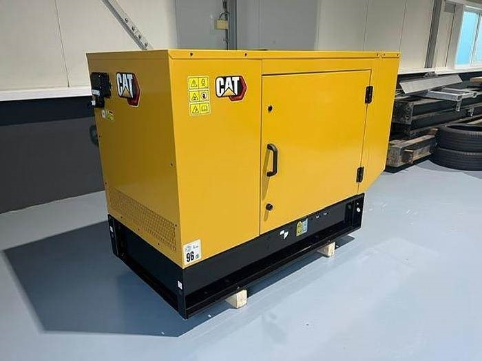 CAT DE 22 E3 - Generator: slika 2 CAT DE 22 E3 - Generator: slika 2