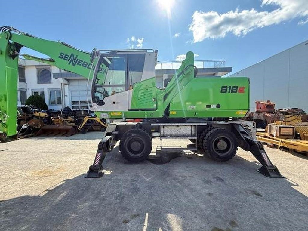 Sennebogen 818 E - Bager za prekladanje primarnih/ Sekundarnih surovin: slika 3 Sennebogen 818 E - Bager za prekladanje primarnih/ Sekundarnih surovin: slika 3