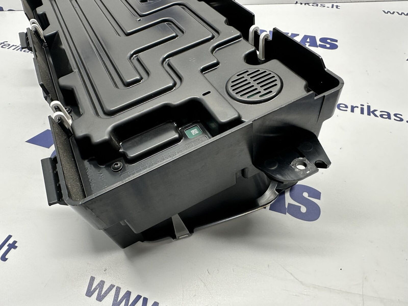 Continental TGX - Armaturna plošča za Tovornjak: slika 4 Continental TGX - Armaturna plošča za Tovornjak: slika 4