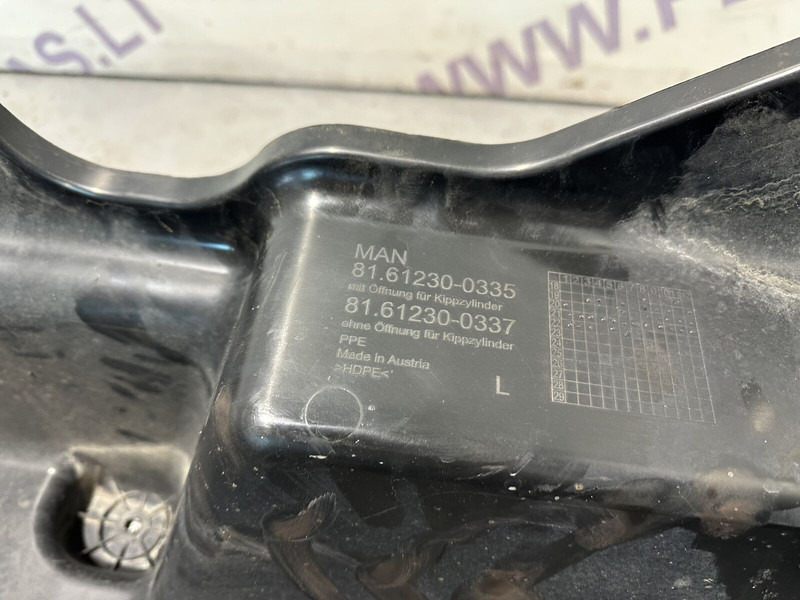 MAN underwing, left side - Karoserija in zunanjost za Tovornjak: slika 5 MAN underwing, left side - Karoserija in zunanjost za Tovornjak: slika 5