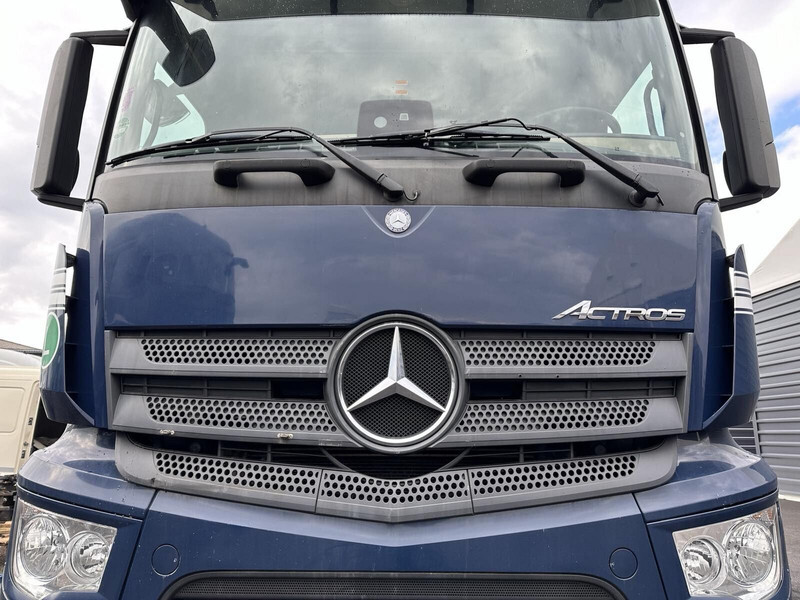 Mercedes-Benz Actros 1843 LS - Pokrov motorja za Tovornjak: slika 1 Mercedes-Benz Actros 1843 LS - Pokrov motorja za Tovornjak: slika 1