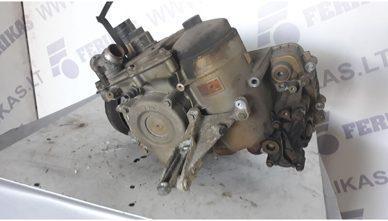 Mercedes-Benz oil coolant module - Hladilnik olja za Tovornjak: slika 1 Mercedes-Benz oil coolant module - Hladilnik olja za Tovornjak: slika 1