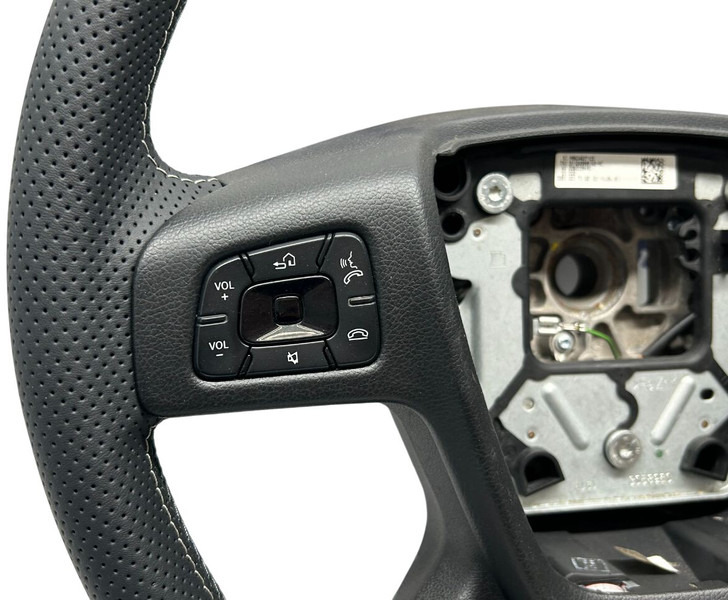 Mercedes-Benz steering wheel, refurbished - Volanski obroč za Tovornjak: slika 3 Mercedes-Benz steering wheel, refurbished - Volanski obroč za Tovornjak: slika 3