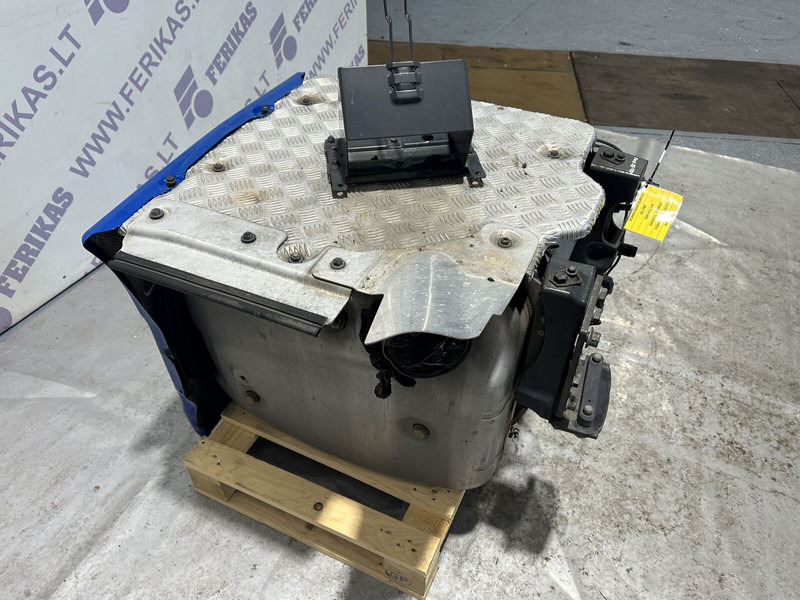 Scania R450 exhaust catalyst - Katalizator za Tovornjak: slika 4 Scania R450 exhaust catalyst - Katalizator za Tovornjak: slika 4