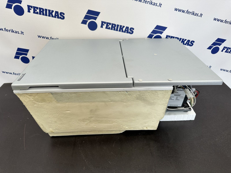 Volvo FH - Kabina in notranjost za Tovornjak: slika 5 Volvo FH - Kabina in notranjost za Tovornjak: slika 5