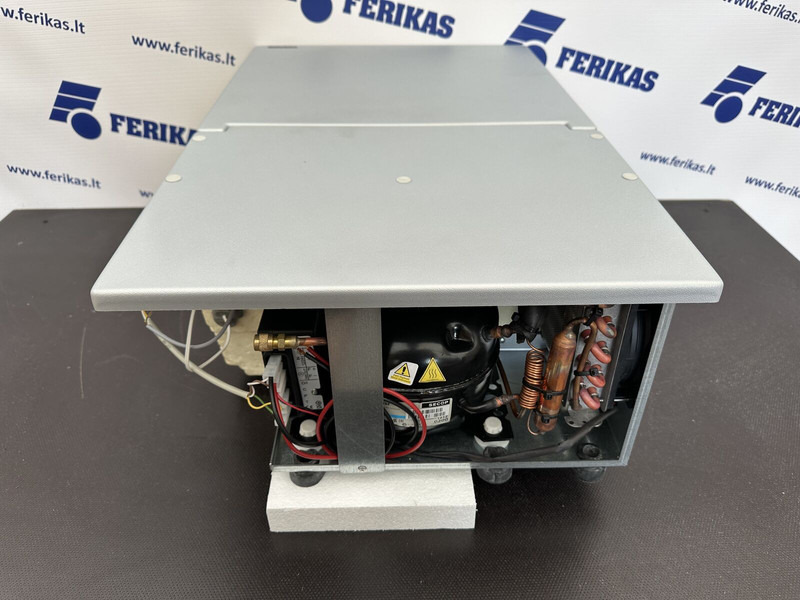 Volvo FH - Kabina in notranjost za Tovornjak: slika 4 Volvo FH - Kabina in notranjost za Tovornjak: slika 4