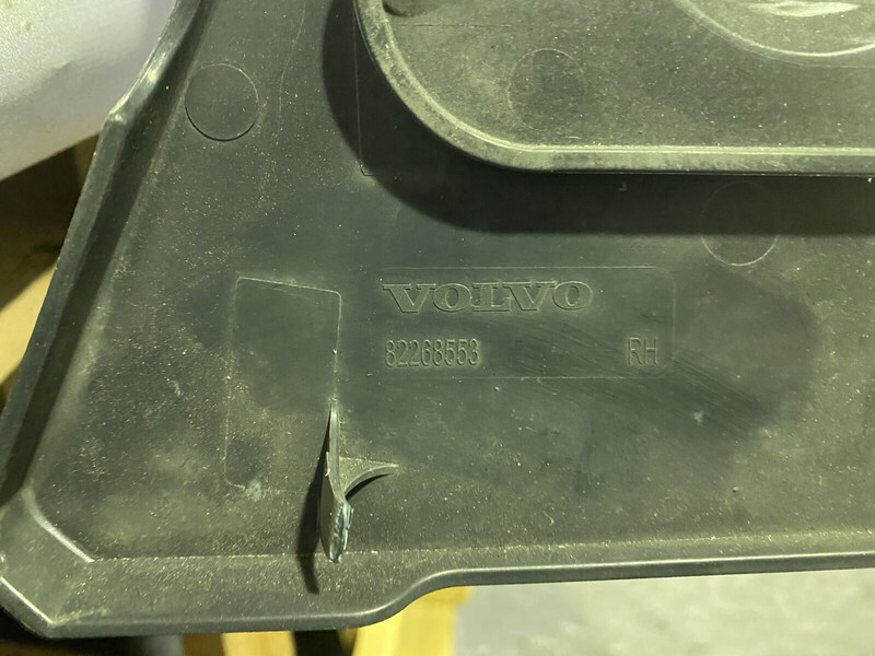 Volvo FH4 - Vzvratno ogledalo za Tovornjak: slika 4 Volvo FH4 - Vzvratno ogledalo za Tovornjak: slika 4