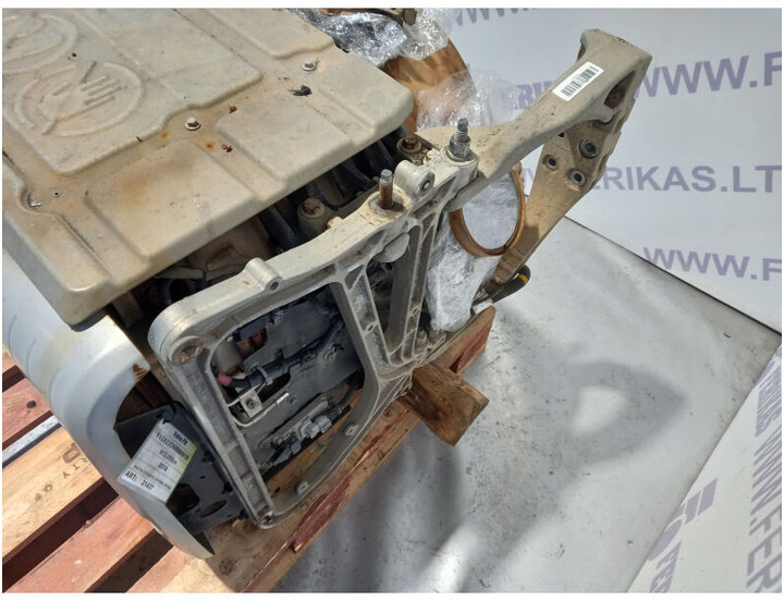 Volvo FM - Katalizator za Tovornjak: slika 4 Volvo FM - Katalizator za Tovornjak: slika 4