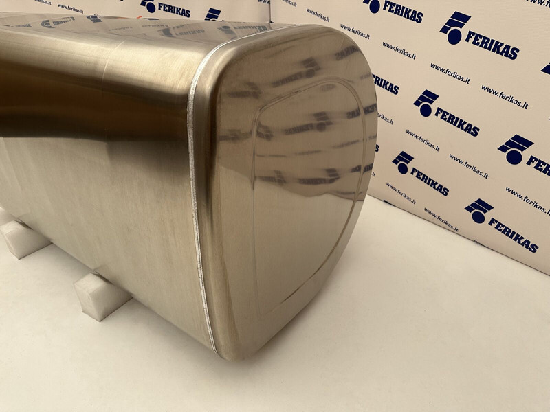 Volvo New aluminum fuel tank 570L - Rezervoar za gorivo za Tovornjak: slika 2 Volvo New aluminum fuel tank 570L - Rezervoar za gorivo za Tovornjak: slika 2