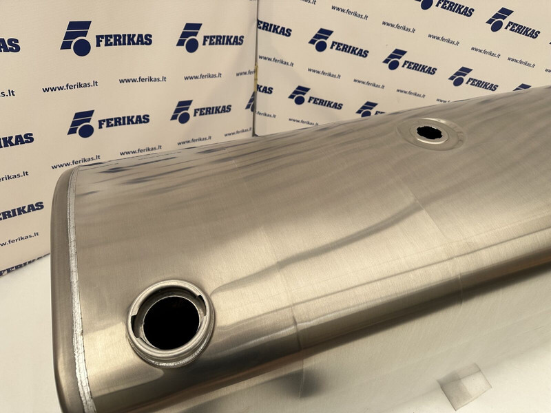 Volvo New aluminum fuel tank 570L - Rezervoar za gorivo za Tovornjak: slika 4 Volvo New aluminum fuel tank 570L - Rezervoar za gorivo za Tovornjak: slika 4