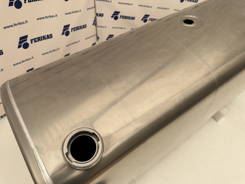 Volvo New aluminum fuel tank 610L - Rezervoar za gorivo za Tovornjak: slika 4 Volvo New aluminum fuel tank 610L - Rezervoar za gorivo za Tovornjak: slika 4