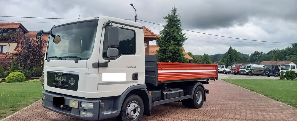 MAN TGL 12 250 EURO 5 WYWROTKA WYWROT KIPER - Tovornjak prekucnik: slika 3 MAN TGL 12 250 EURO 5 WYWROTKA WYWROT KIPER - Tovornjak prekucnik: slika 3