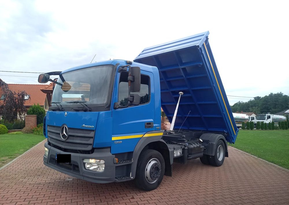 Mercedes-Benz ATEGO 12 18 !!! EURO 6 !!!! - Tovornjak prekucnik: slika 2 Mercedes-Benz ATEGO 12 18 !!! EURO 6 !!!! - Tovornjak prekucnik: slika 2
