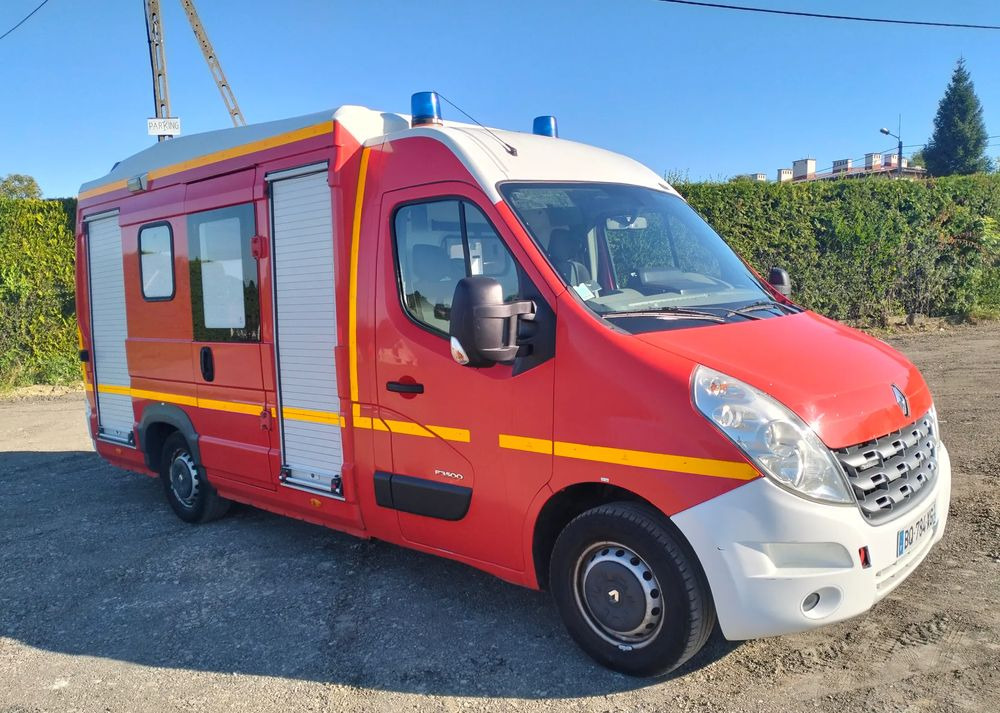Renault Master III 2.3 ambulans karetka kontener straż pogotowie - Reševalno vozilo: slika 5 Renault Master III 2.3 ambulans karetka kontener straż pogotowie - Reševalno vozilo: slika 5