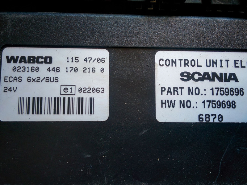 Bosch 1759696. 1851677. 1530440. 1526130. - ECU: slika 1 Bosch 1759696. 1851677. 1530440. 1526130. - ECU: slika 1