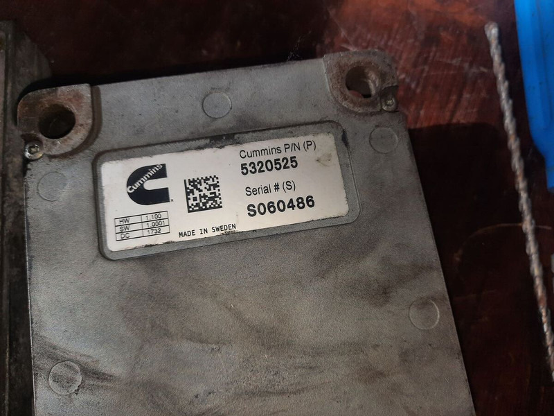 Cummins 239Kvt - ECU: slika 1 Cummins 239Kvt - ECU: slika 1