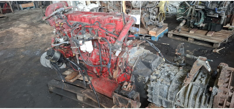 MAN D2866 LOH27 - Motor: slika 2 MAN D2866 LOH27 - Motor: slika 2