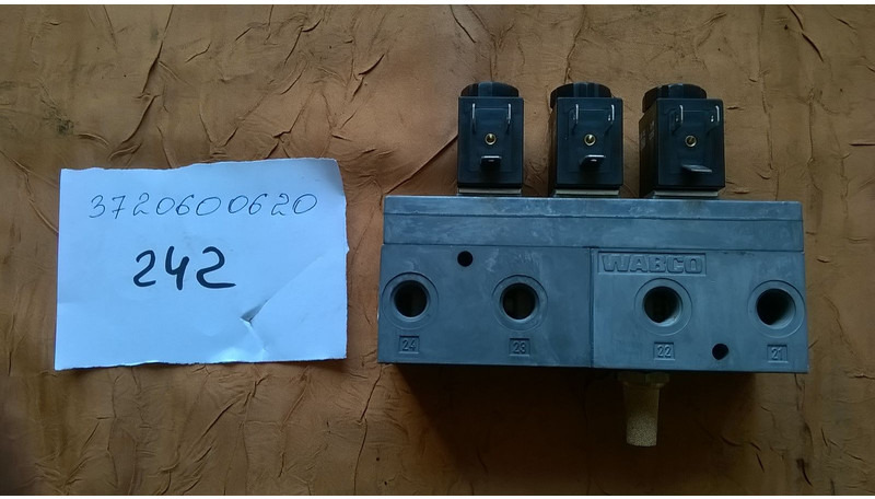 Ventil Mercedes-Benz Электромагнитный клапан А4721706000 3720600620 а4722706000: slika 6 Ventil Mercedes-Benz Электромагнитный клапан А4721706000 3720600620 а4722706000: slika 6