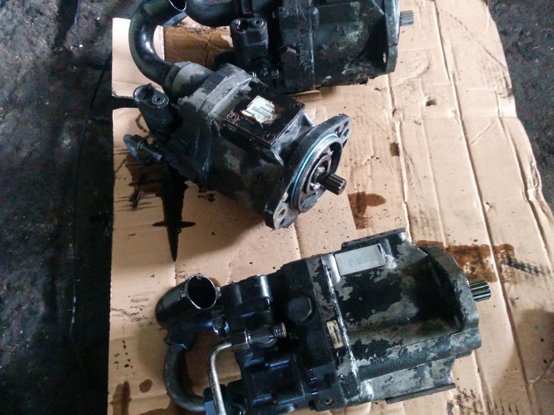Scania 470177 Hydraulic pump - Hidravlična črpalka: slika 1 Scania 470177 Hydraulic pump - Hidravlična črpalka: slika 1