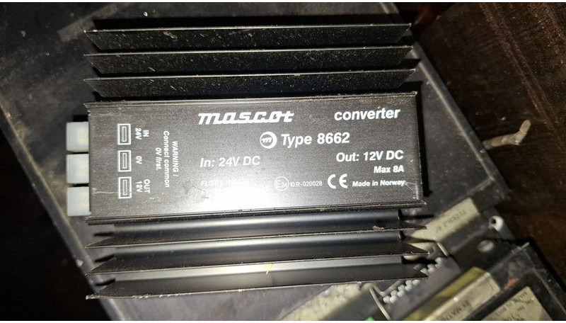 Volvo Blaupunkt BPA49 - ECU: slika 5 Volvo Blaupunkt BPA49 - ECU: slika 5