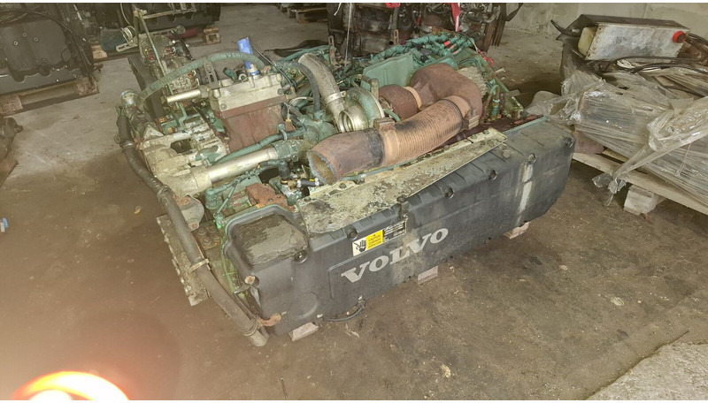 Volvo D12E340EC06 - Motor: slika 2 Volvo D12E340EC06 - Motor: slika 2