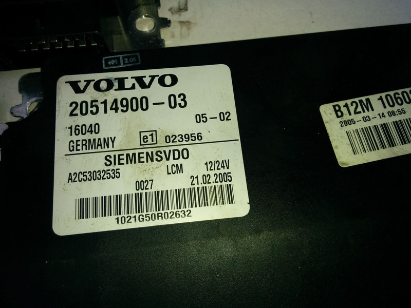 Volvo Siemts VDO 20514900-03 20569213-P03. 20744283-01. 20865208-02. - ECU: slika 4 Volvo Siemts VDO 20514900-03 20569213-P03. 20744283-01. 20865208-02. - ECU: slika 4